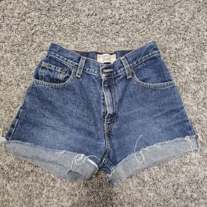 Levi denim shorts VTG